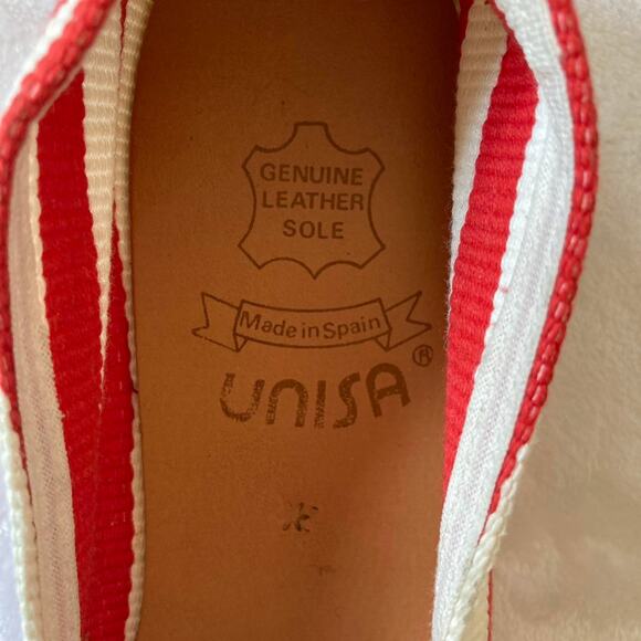 NWOT Unisa Red and White Stripe Espadrille Style Flats Size 6.5 - Picture 3 of 5